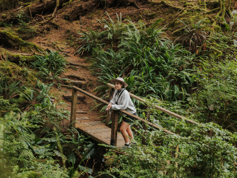 Group Activities_Hiking_SLN