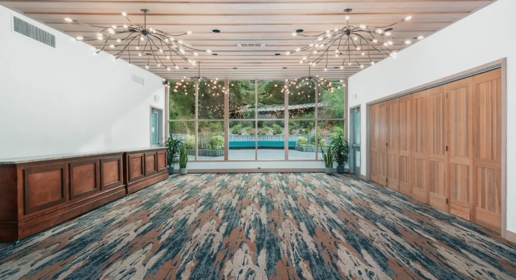 Explore the Terrace room at Salishan Coastal Lodge, perfect for an Oregon Coast meeting.